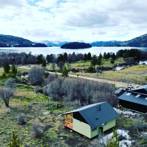 주변 명소, Cabañas Los Ñires (Cabanas Los Nires) in 라고 모케우에