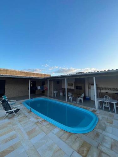 Casa na praia com piscina