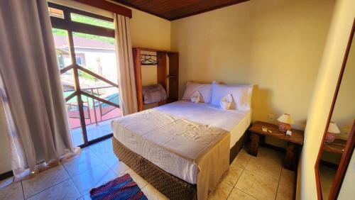 Three-Bedroom House image 3