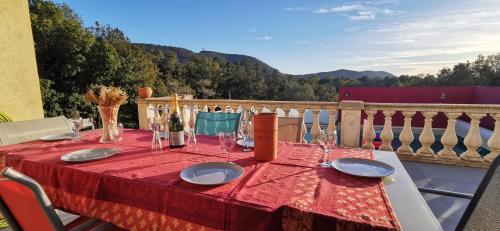 Villa 3 chambres - Piscine privée sans vis à vis- Idéale 8 personnes