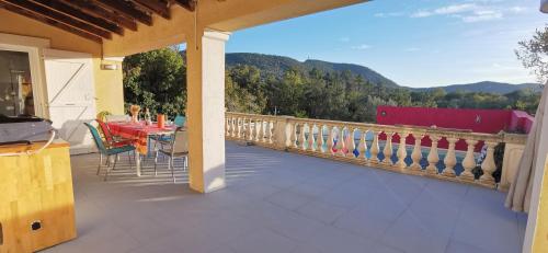 Villa 3 chambres - Piscine privée sans vis à vis- Idéale 8 personnes