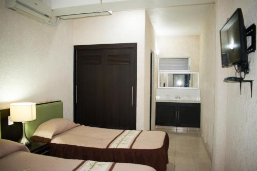 Suites del Sol Hotel & Apartments in Mérida, Mexico