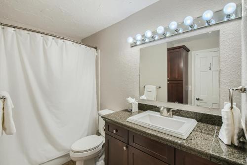 Quiet Efficiency Condo - Downtown Minneapolis