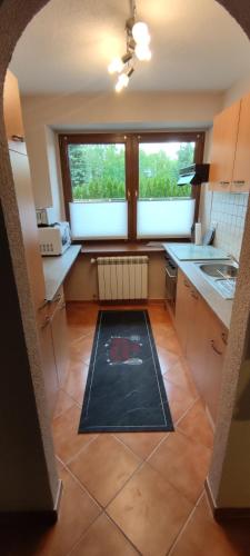 廚房, Ferienwohnungen auf einem rustikalen 3 Seitenhof in 戈達