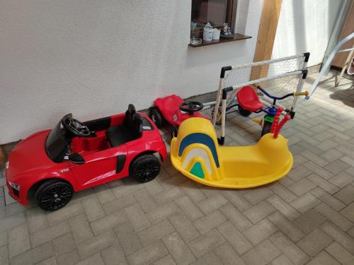 Ferienwohnungen auf einem rustikalen 3 Seitenhof in 戈達