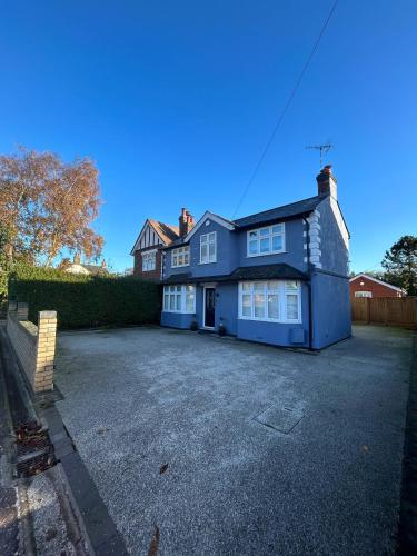 4 bed private home in Colchester