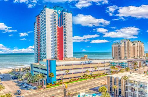 Beautiful 2 Bedroom Apartment with Stunning Views Palace Resort 1113 - image 7