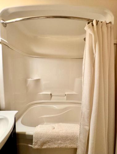 บริการและสิ่งอำนวยความสะดวก, Fundy Line Motel in มิรามิชิ (นิวบรันสวิค)