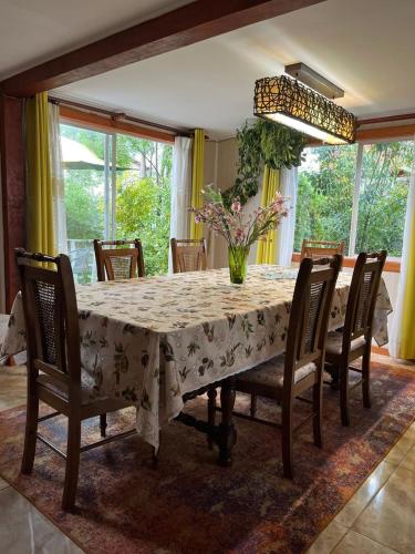 บริการและสิ่งอำนวยความสะดวก, Hospedaje Brisas de Frutillar in ฟรูติลลาร์