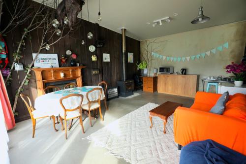 Miranda Farm close to airport！ in Northwood