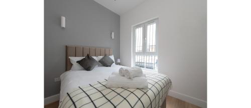 In Style Studio Apartment Close to Everything, London