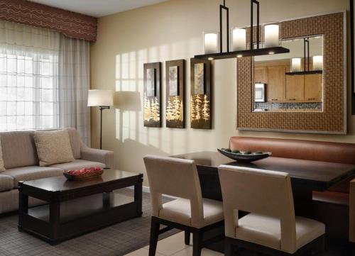 Hyatt Vacation Club at Desert Oasis in Cathedral City