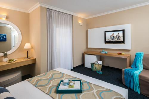 Photo - Leonardo Club Hotel Dead Sea - All Inclusive