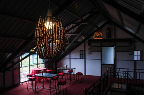 SHADOW MASK BUNGALOW in Nuwara Eliya