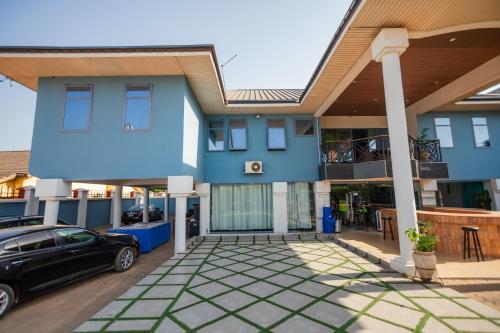 Beauty Hotel, Accra