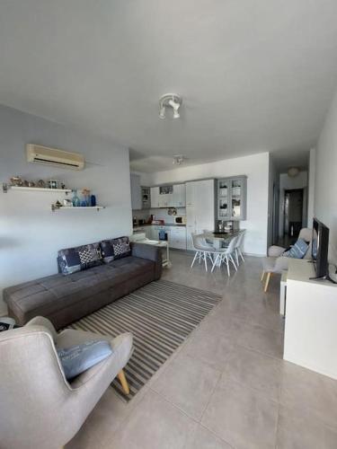 Apartment on the beach in ไซโรปิกาโด