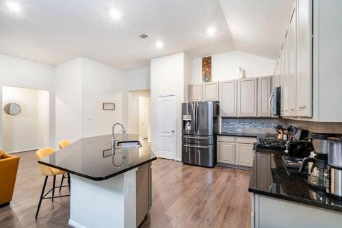 Facilities, Spacious long stay family home in Kingwood/Humble in Atascocita