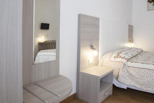 Albergo Amalfi Milano Room Type - Double Room