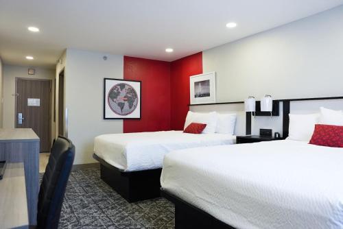 Ramada by Wyndham DFW Airport