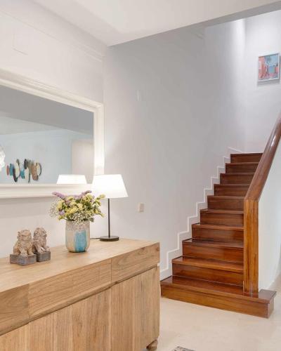 Entrada, Unique beach Villa with ocean view pool tennis in Marinha