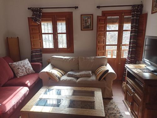 La casita del castaño en Bubión (La casita del castano en Bubion) in Bubion