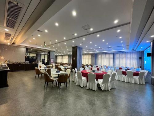 Jiayu Hotel - Guangzhou Baiyun International Airport T2 Terminal photo 4