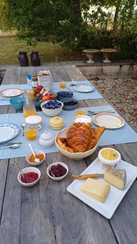 Toit ja joogid, Le Manivert in Guipy
