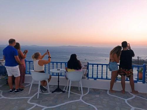 Mykonos Rooms