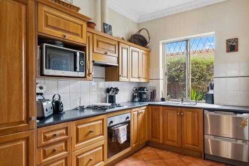 Fasiliteter, Spacious home near Glenelg in Plympton Park