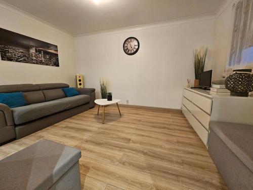 Appartement Proche Aéroport CDG - Location saisonnière - Vaujours