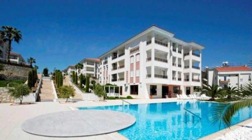 Inviting -4 Bed Apartment in Ilica is very nice