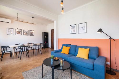 Orange friendly apartment near Vitosha blvd by Flat Manаger, Sofia (Foto 7)