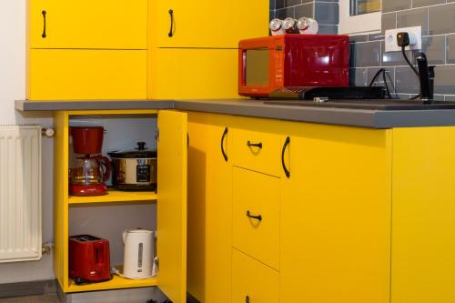 Old Town Premium Apartment by MRG - image 3