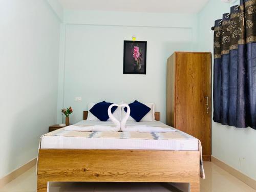 Double Room with Balcony room in Blue Stay Inn Holiday Home - Near Baga Calangute Beach