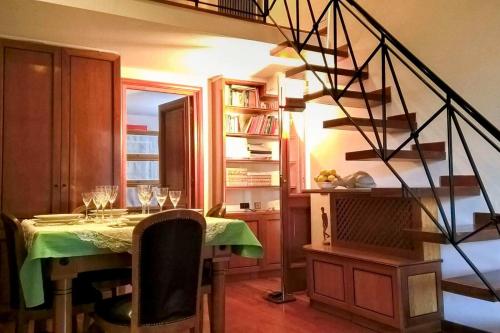 Colosseum Luxury Apartment, Rome (photo 10)