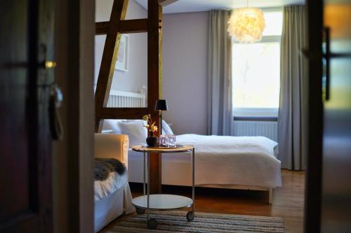 1 queen bed
