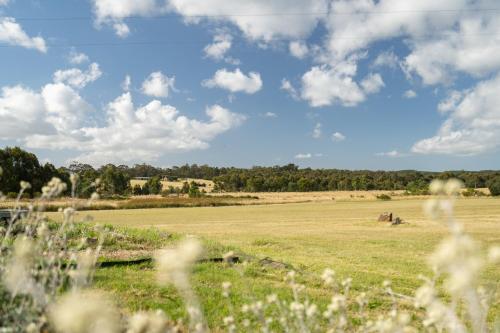 Alrededores, Shed House Lux Farm Stay in Buninyong