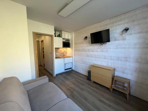 Studio des Cintes Blanques - Apartment - Aragnouet