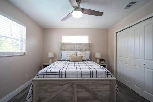 Private Heated SaltWater Pool and Spa 3-bdrm Home in Harbor Bluffs in Indian Rocks Beach