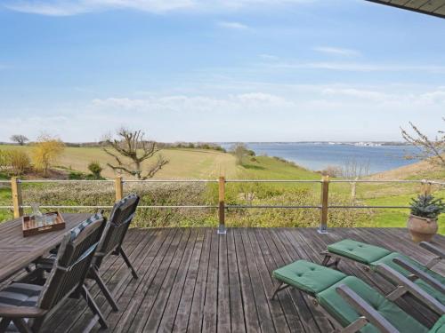  Holiday Home Geeske - 150m from the sea by Interhome, Ferienwohnung in Middelfart