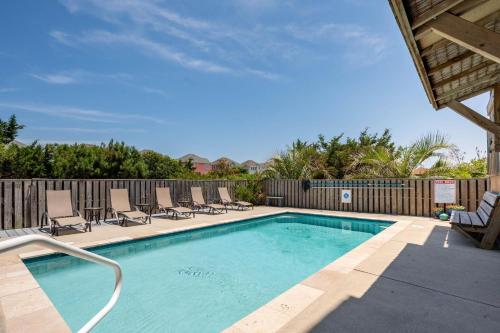 Four-Bedroom Holiday Home image 10