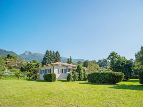 Holiday Home Giardino del Sole by Interhome