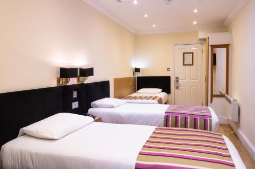Athena Hotel - image 12