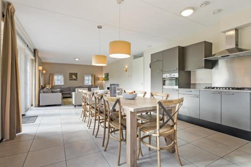 ห้องครัว, Dormio Strand Resort Nieuwvliet-Bad in นิวฟลิต