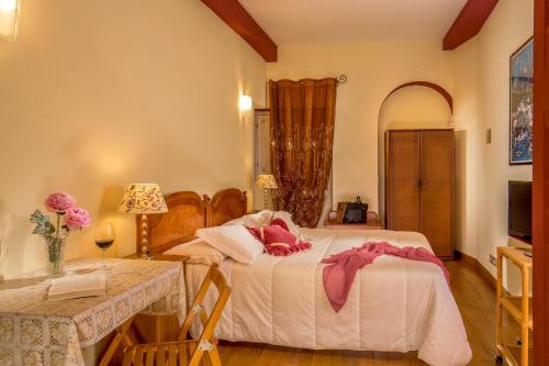 Bollo Apartments - image 7