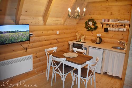 Dotări, A-frame Apartments Mont Peace in Smailagića Polje