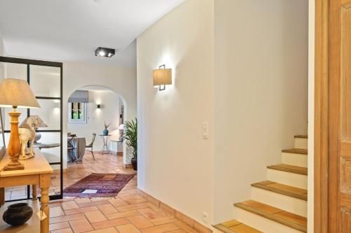 Entrance, Villa Quercia Grand Confort dans Oasis de Calme in L'Escaillon
