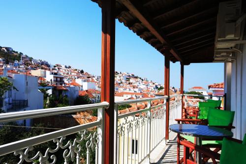 Ionia Hotel - image 3