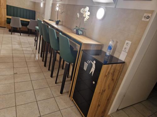 Gent Apt, Viena