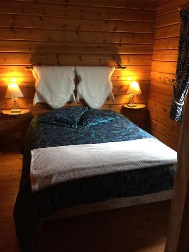 véritable chalet finlandais (veritable chalet finlandais) in 巴塞萊呂普河畔